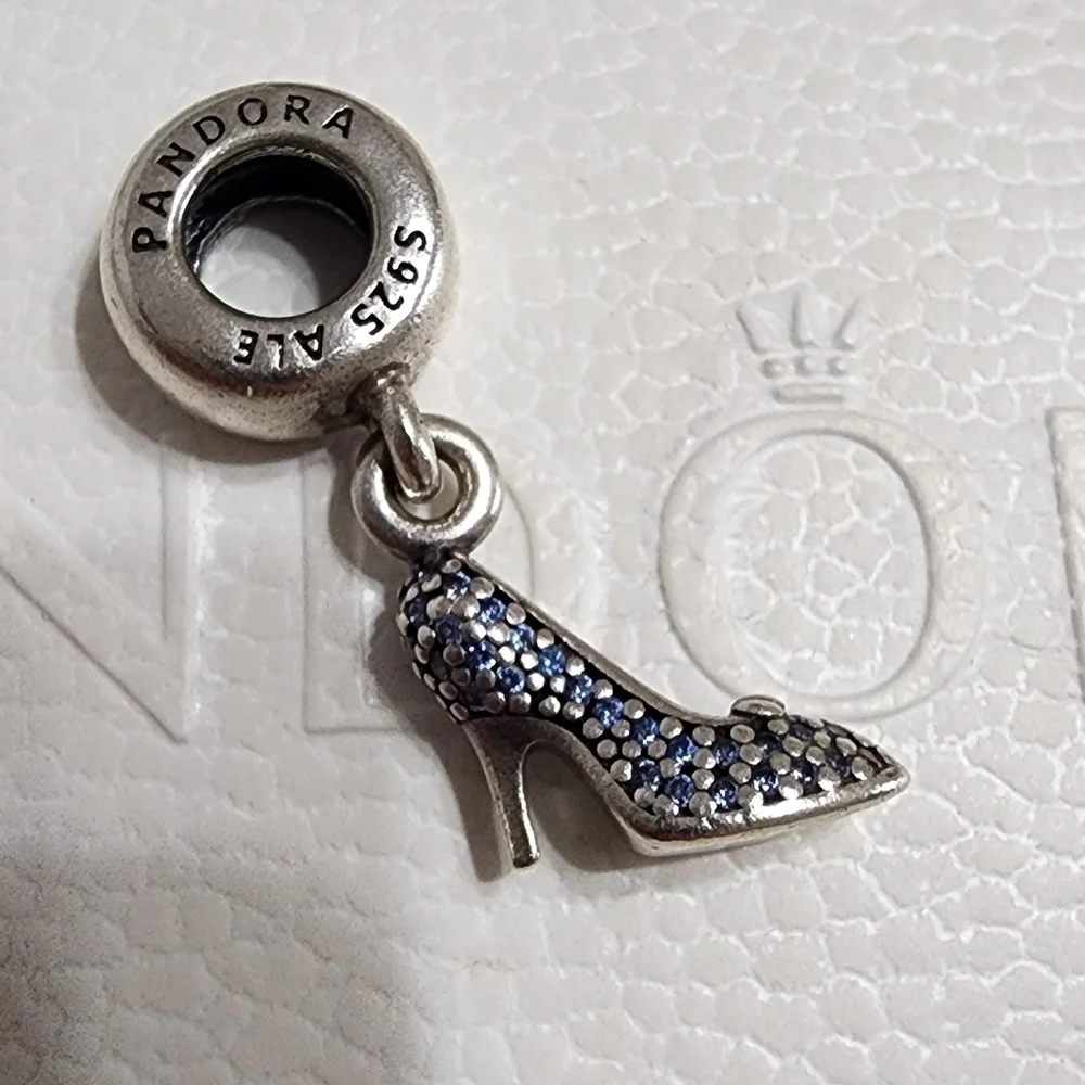 Pandora Disney, Cinderella Sparkling Slipper Dangle Charm, Fancy Light Blue CZ